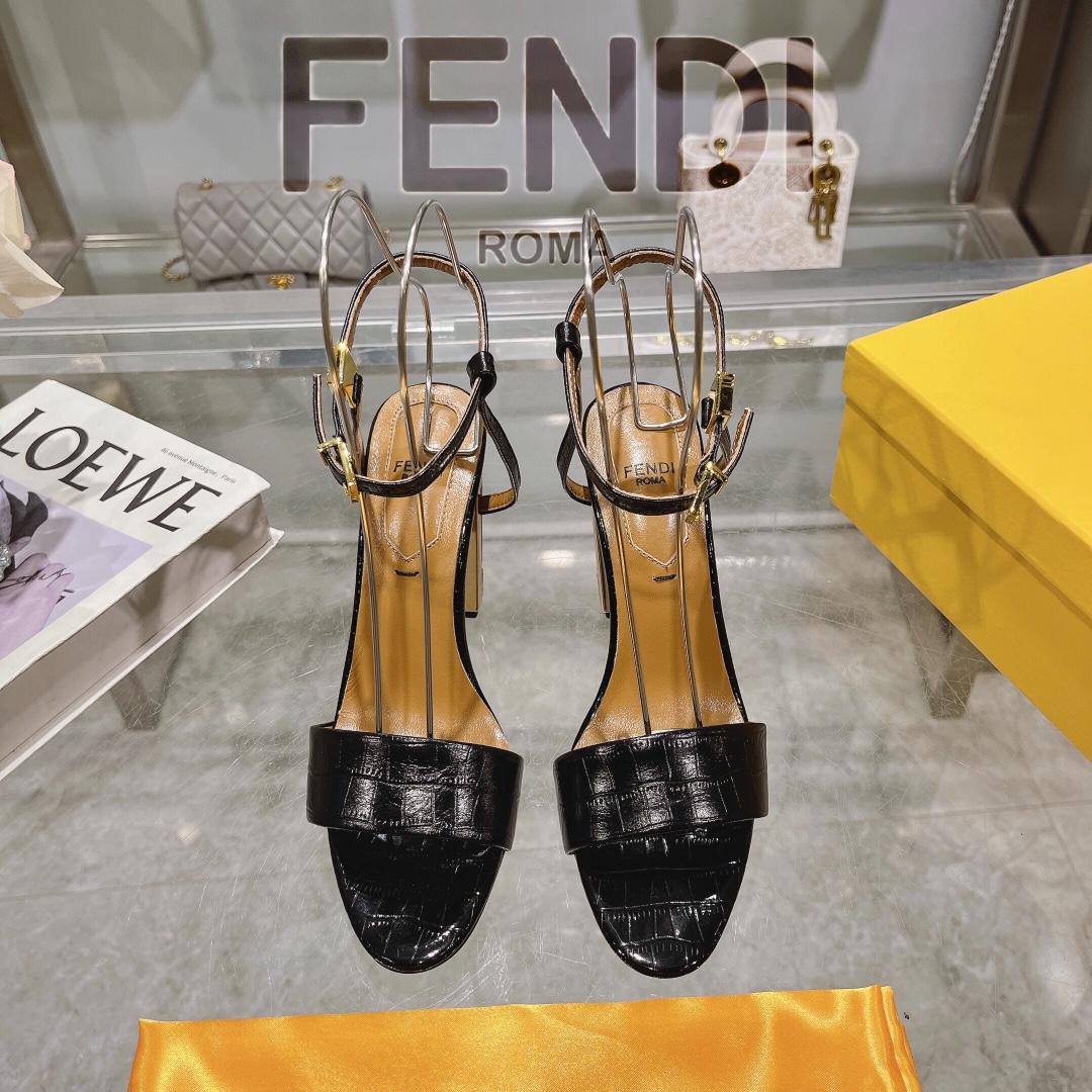 Women's shoes collection