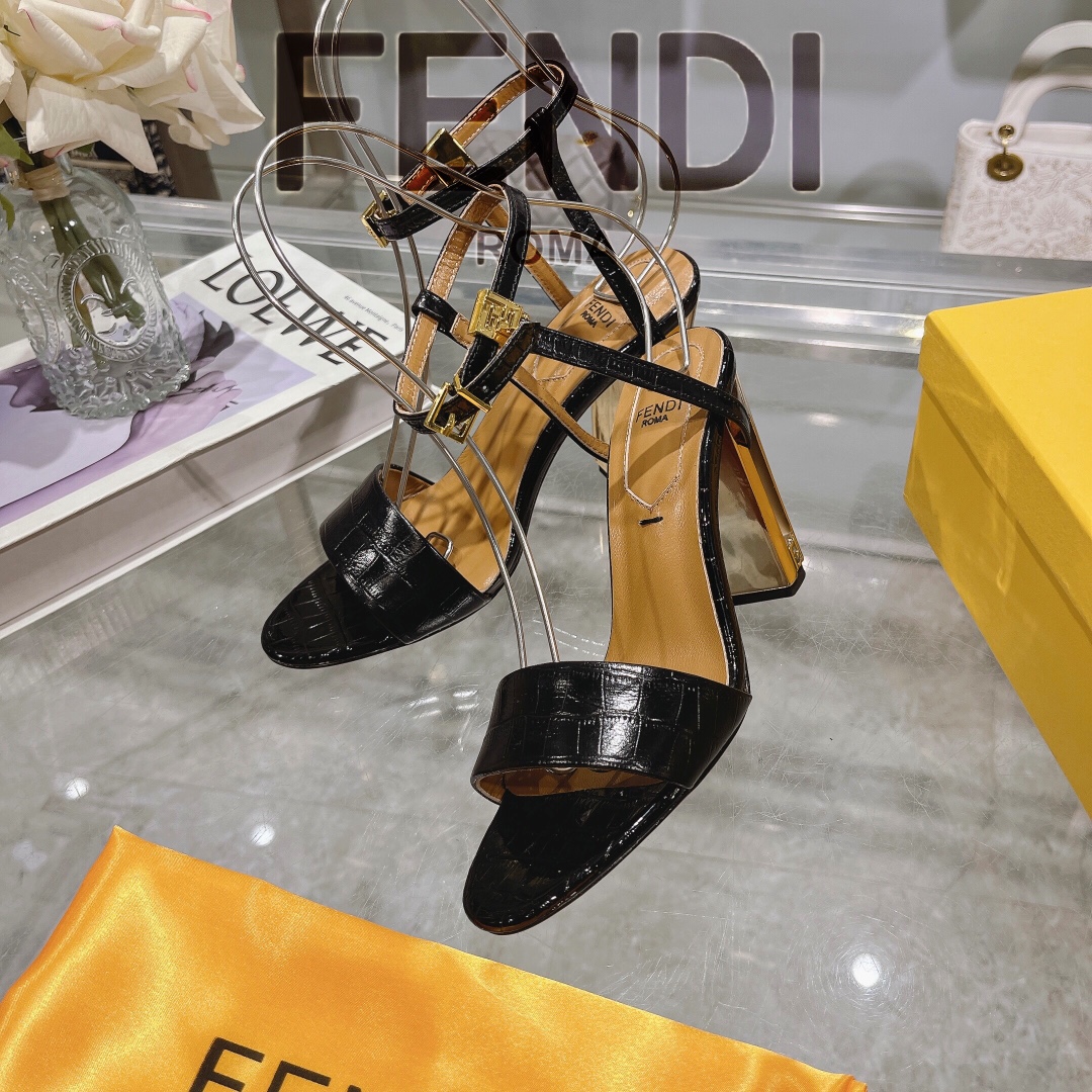 Women's shoes collection