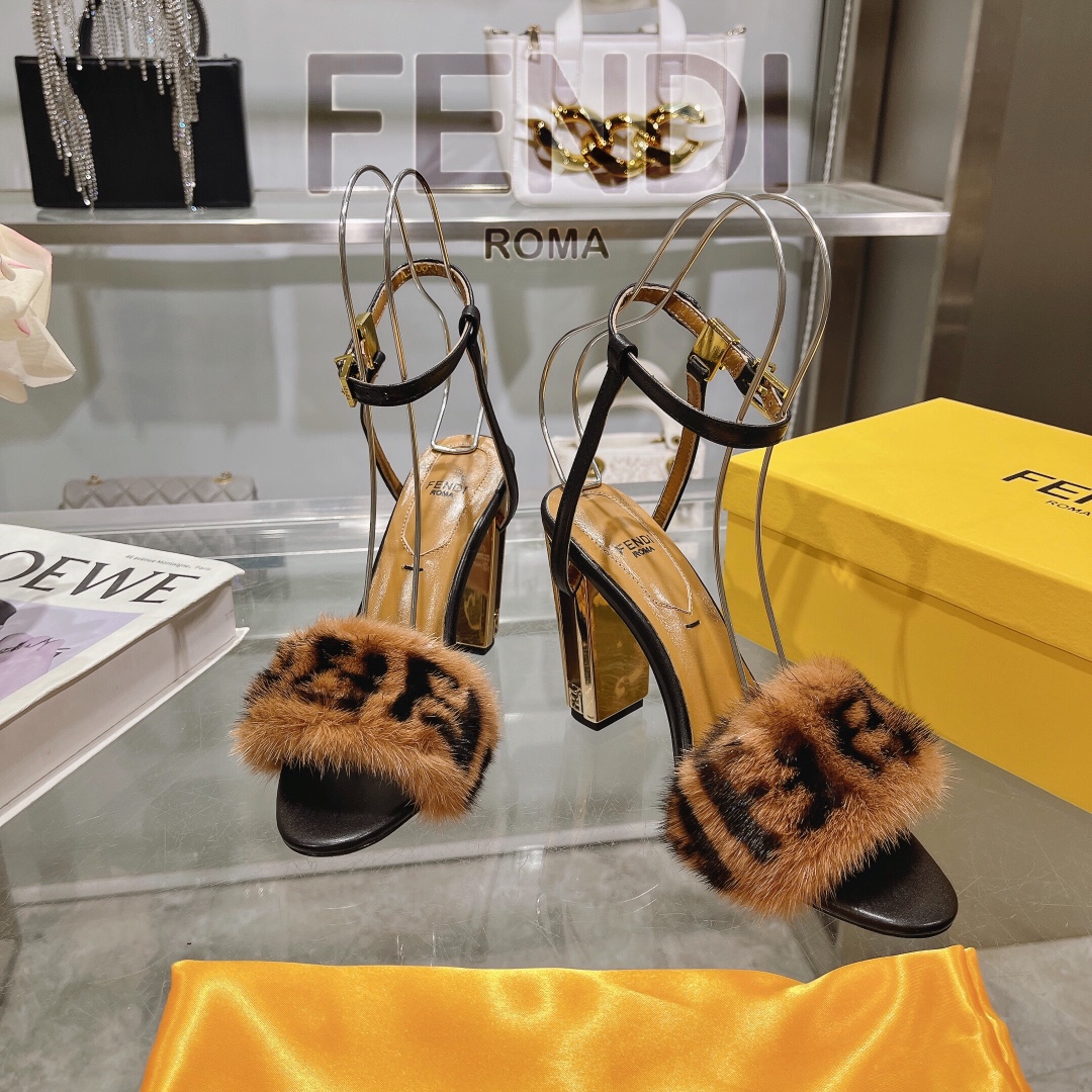 Women's shoes collection
