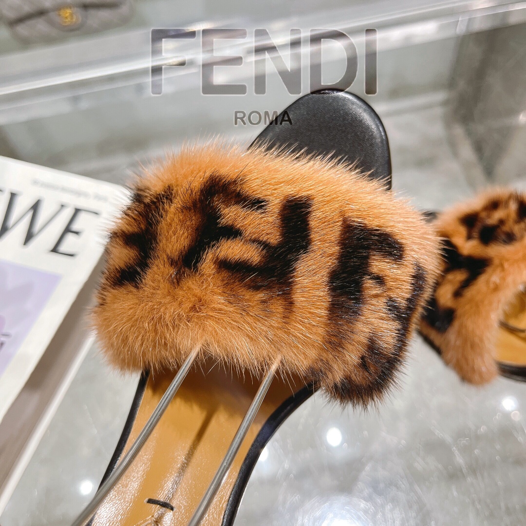 Women's shoes collection