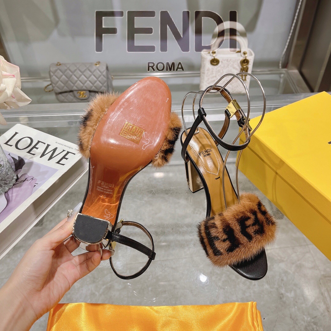 Women's shoes collection