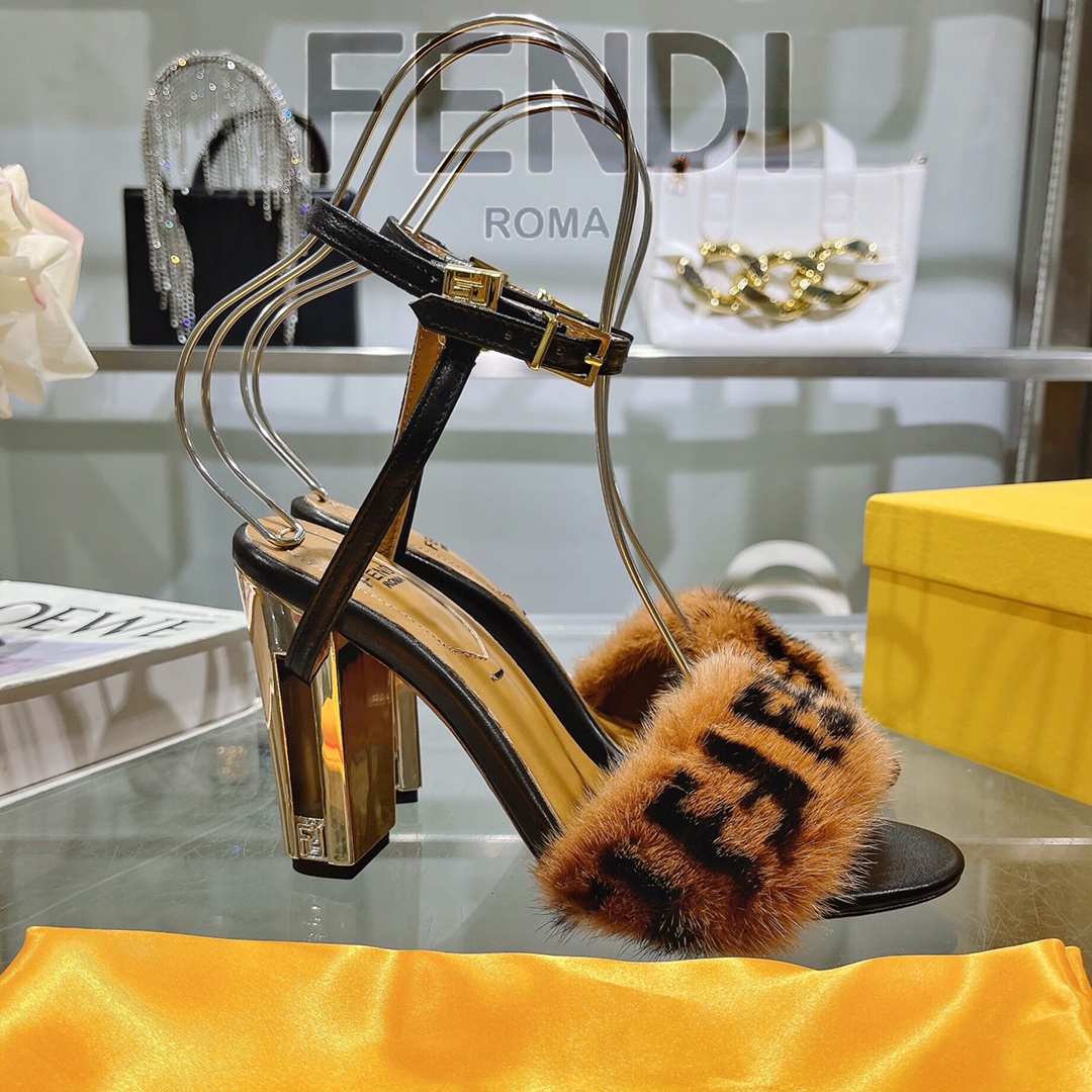 Women's shoes collection