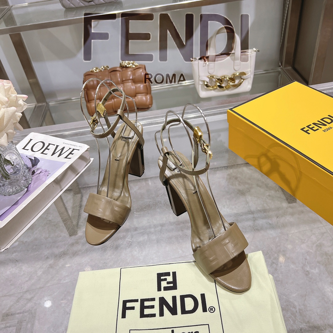 Women's shoes collection