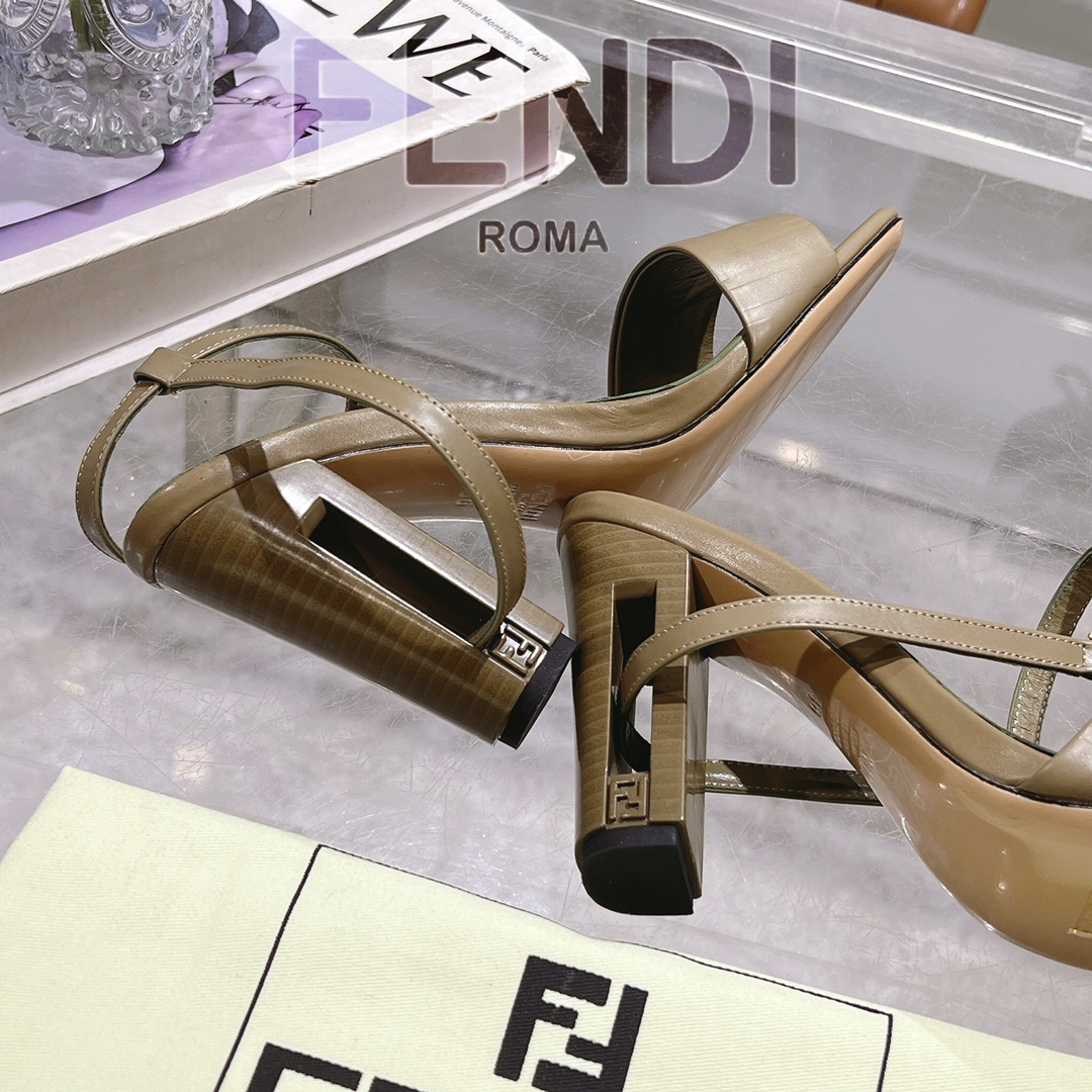 Women's shoes collection