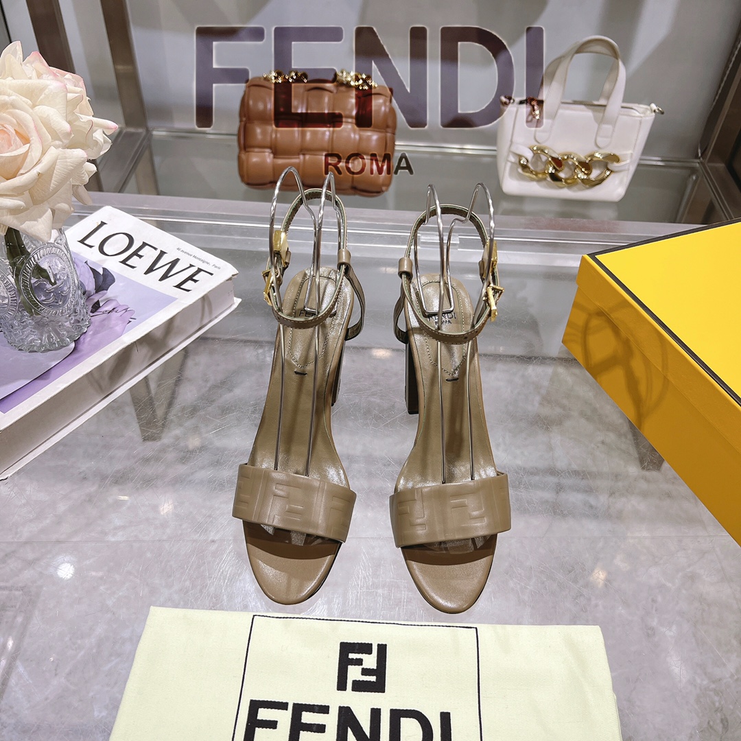 Women's shoes collection