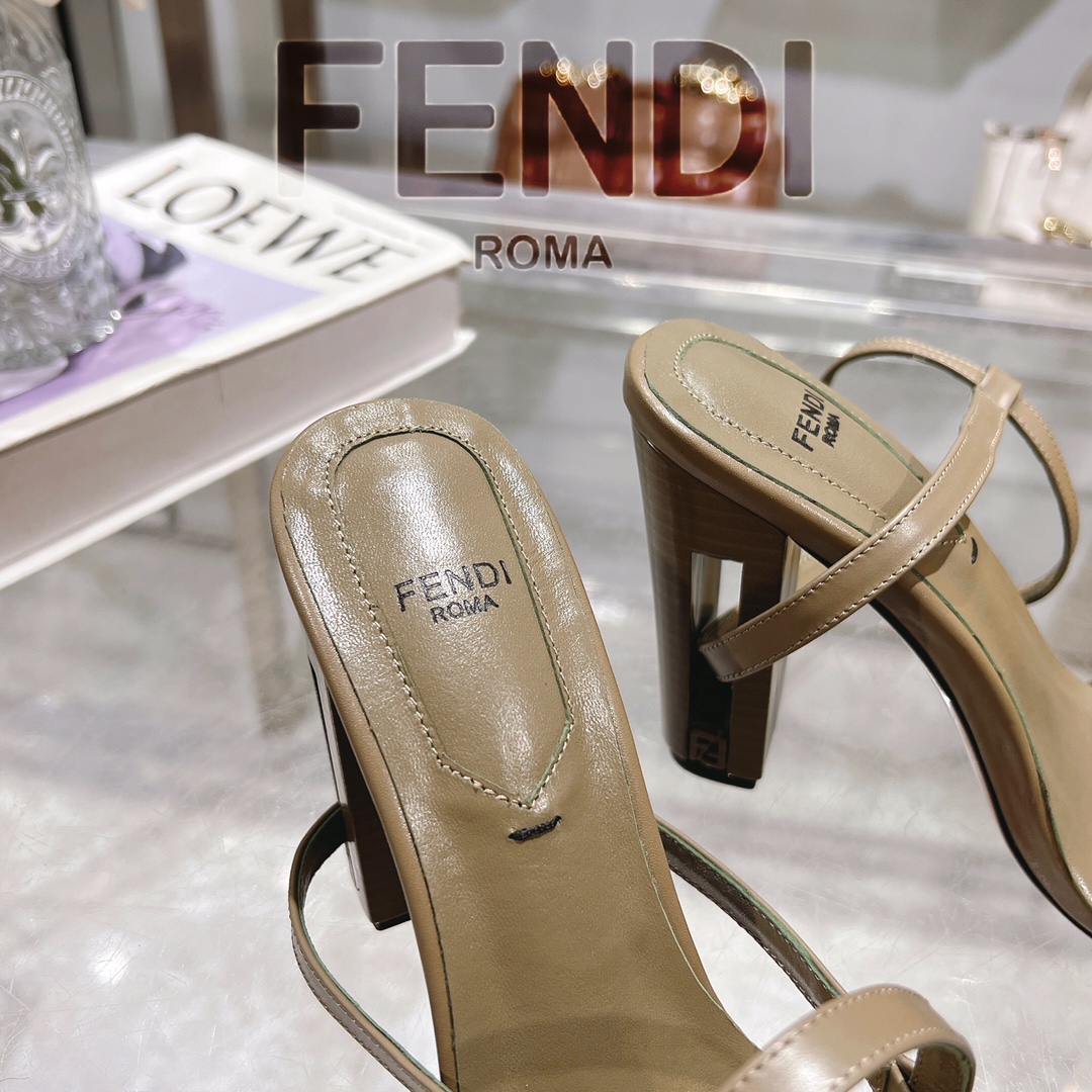 Women's shoes collection