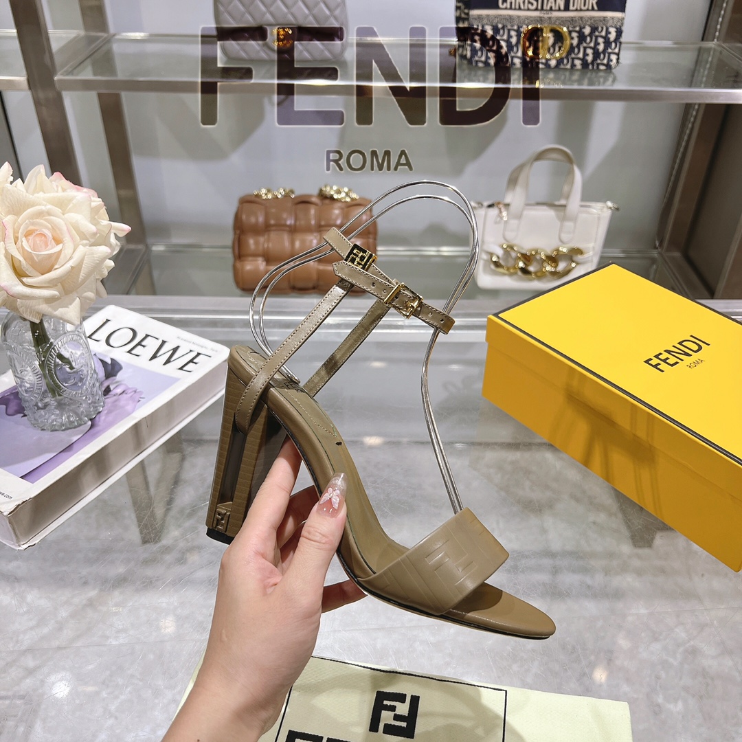 Women's shoes collection
