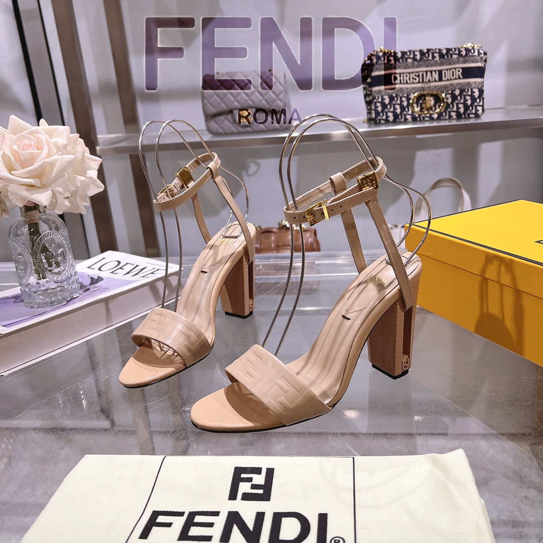Women's shoes collection