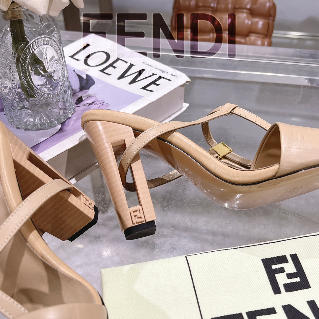 Women's shoes collection