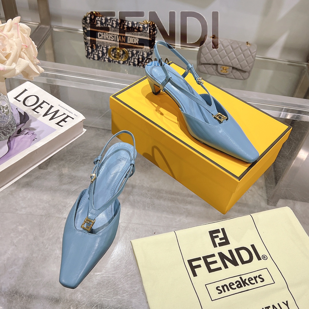 Women's shoes collection