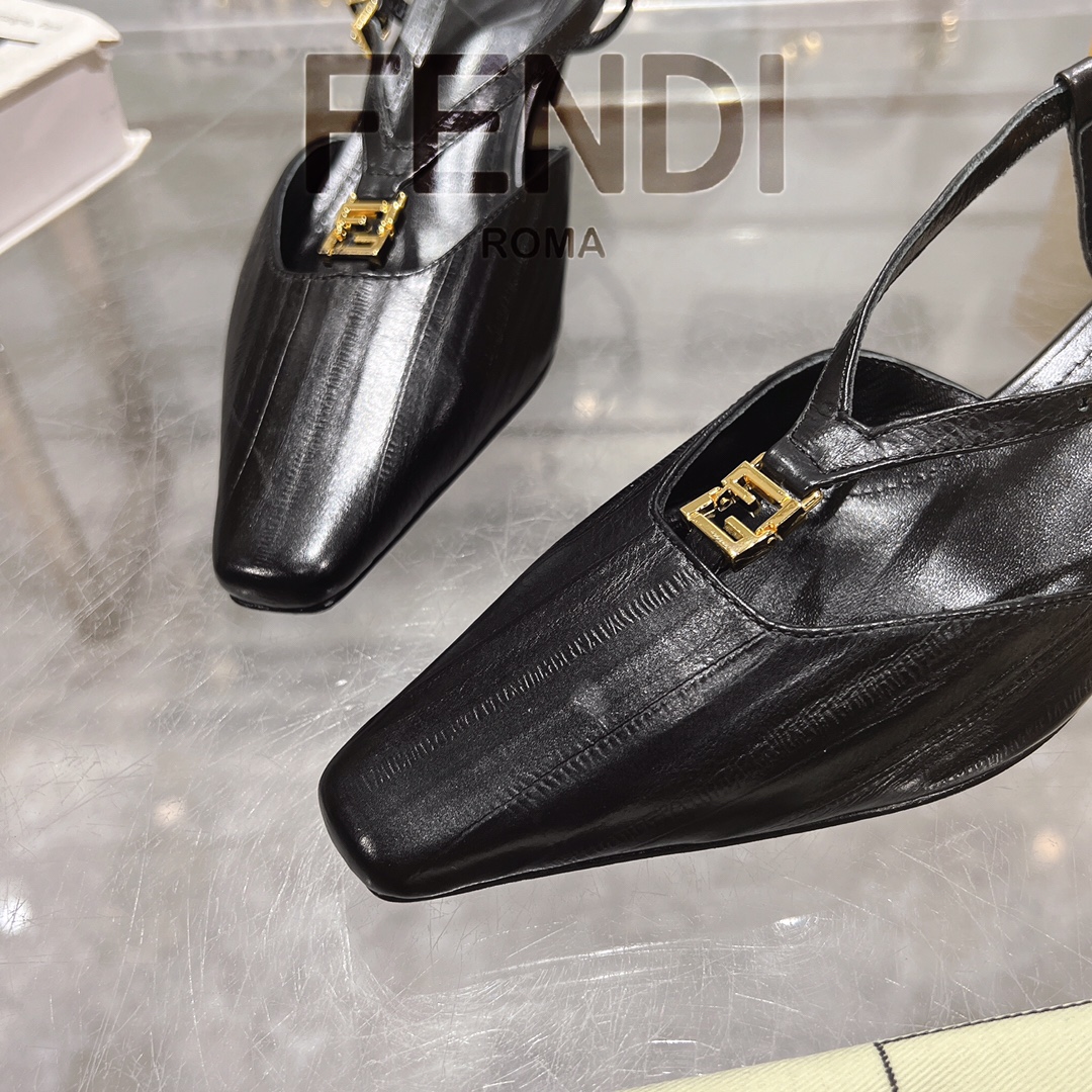 Women's shoes collection