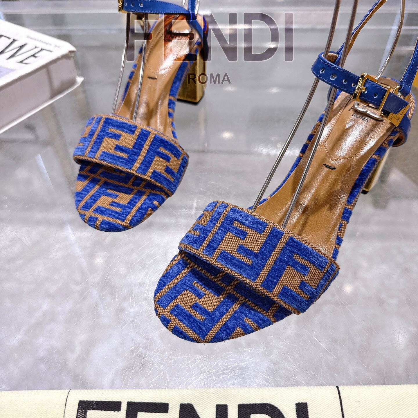 Women's shoes collection