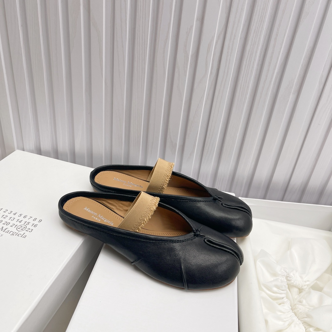 Women's shoes collection