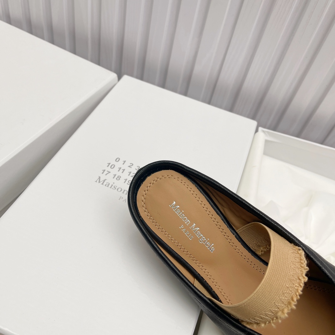 Women's shoes collection