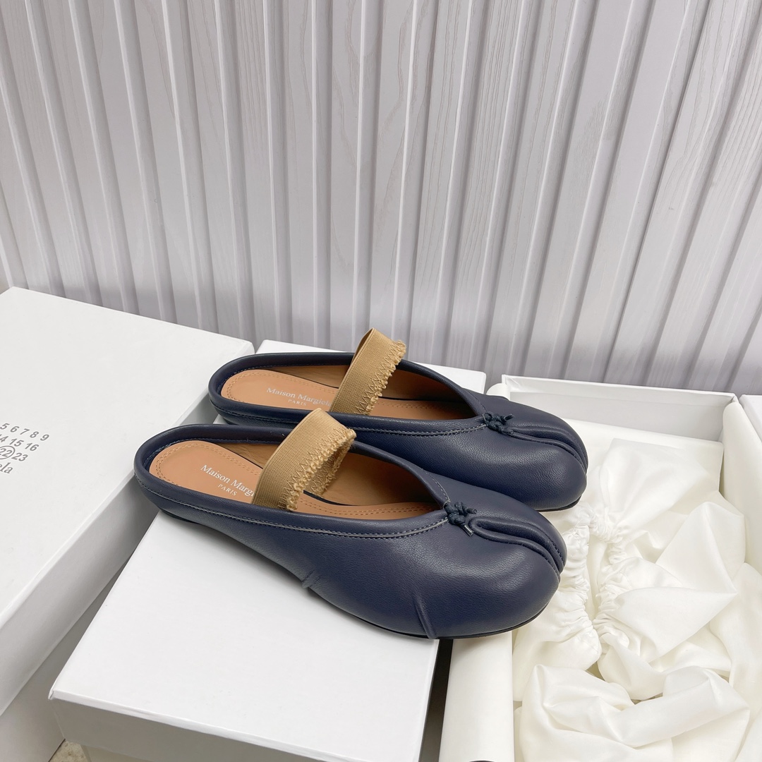 Women's shoes collection
