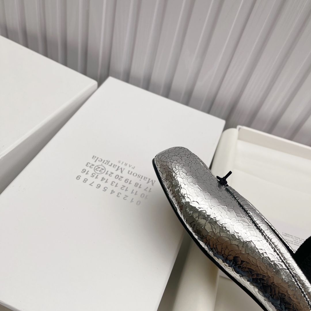 Women's shoes collection