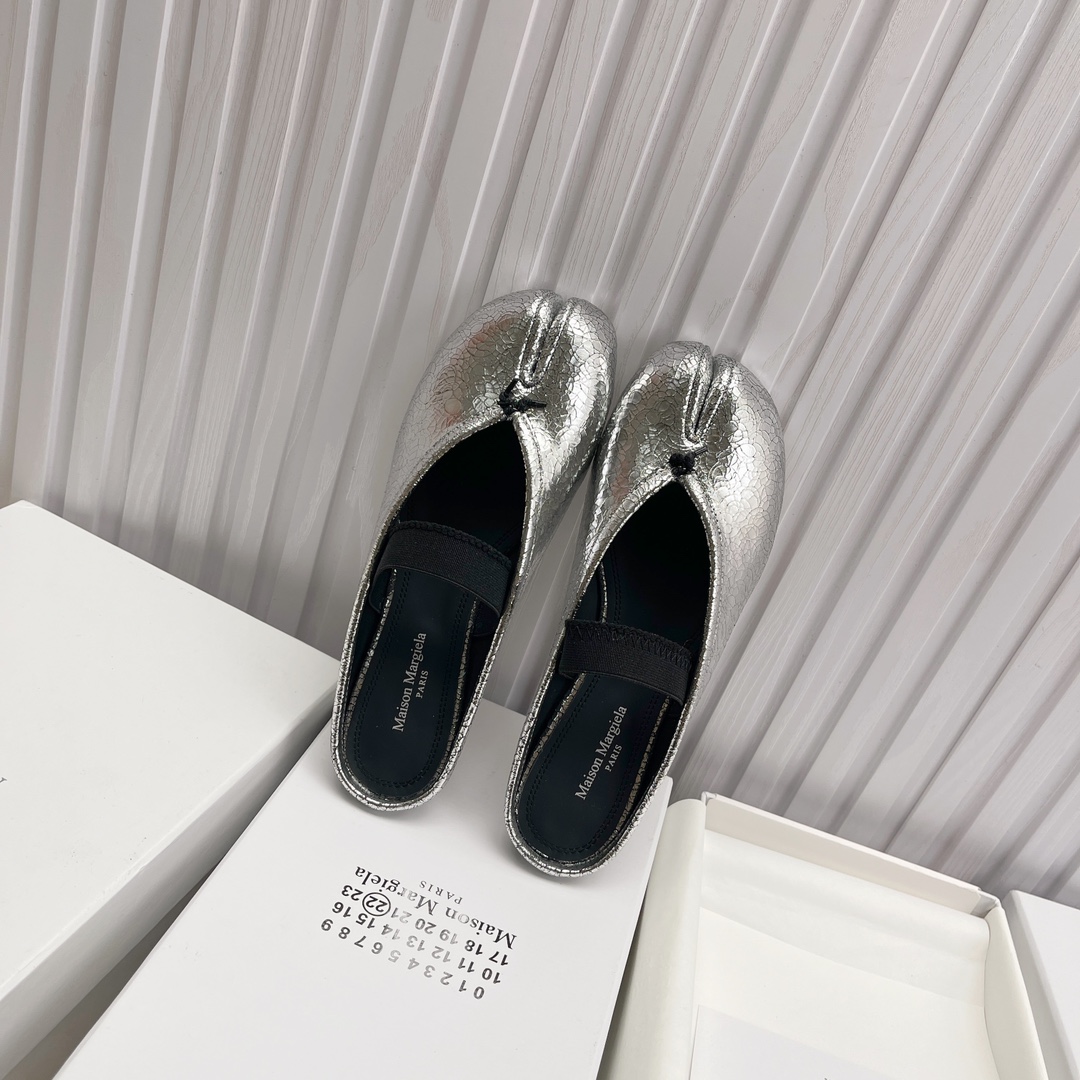 Women's shoes collection