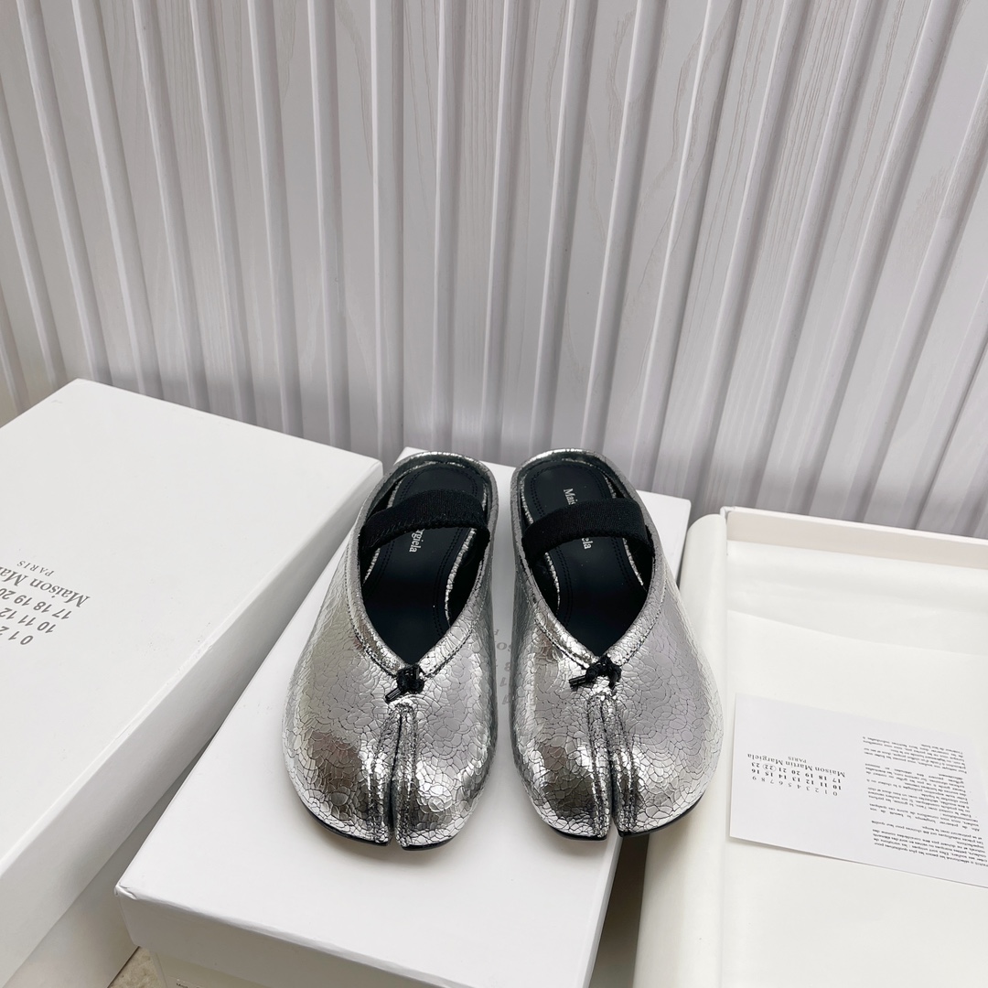 Women's shoes collection