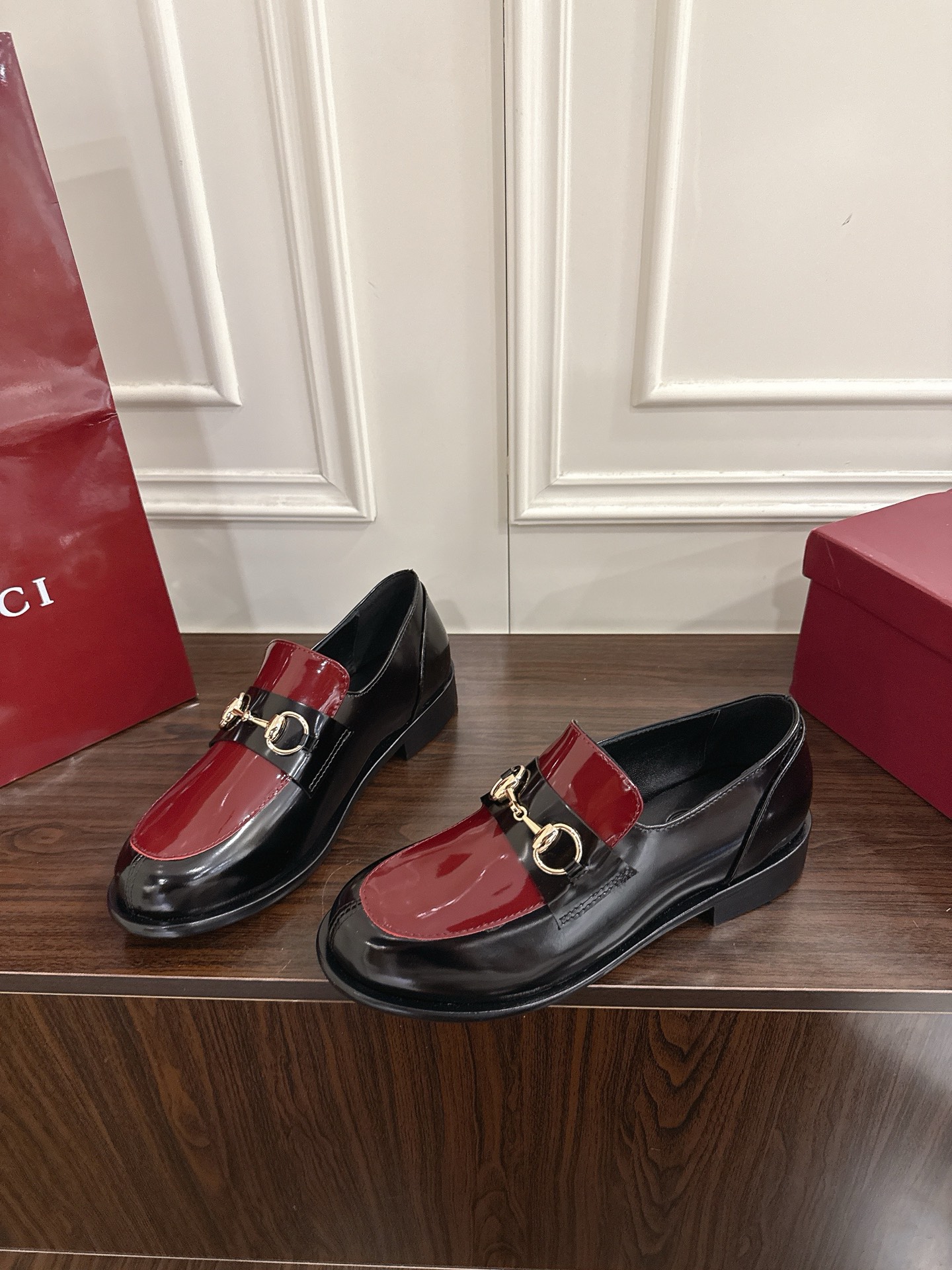 Women's shoes collection