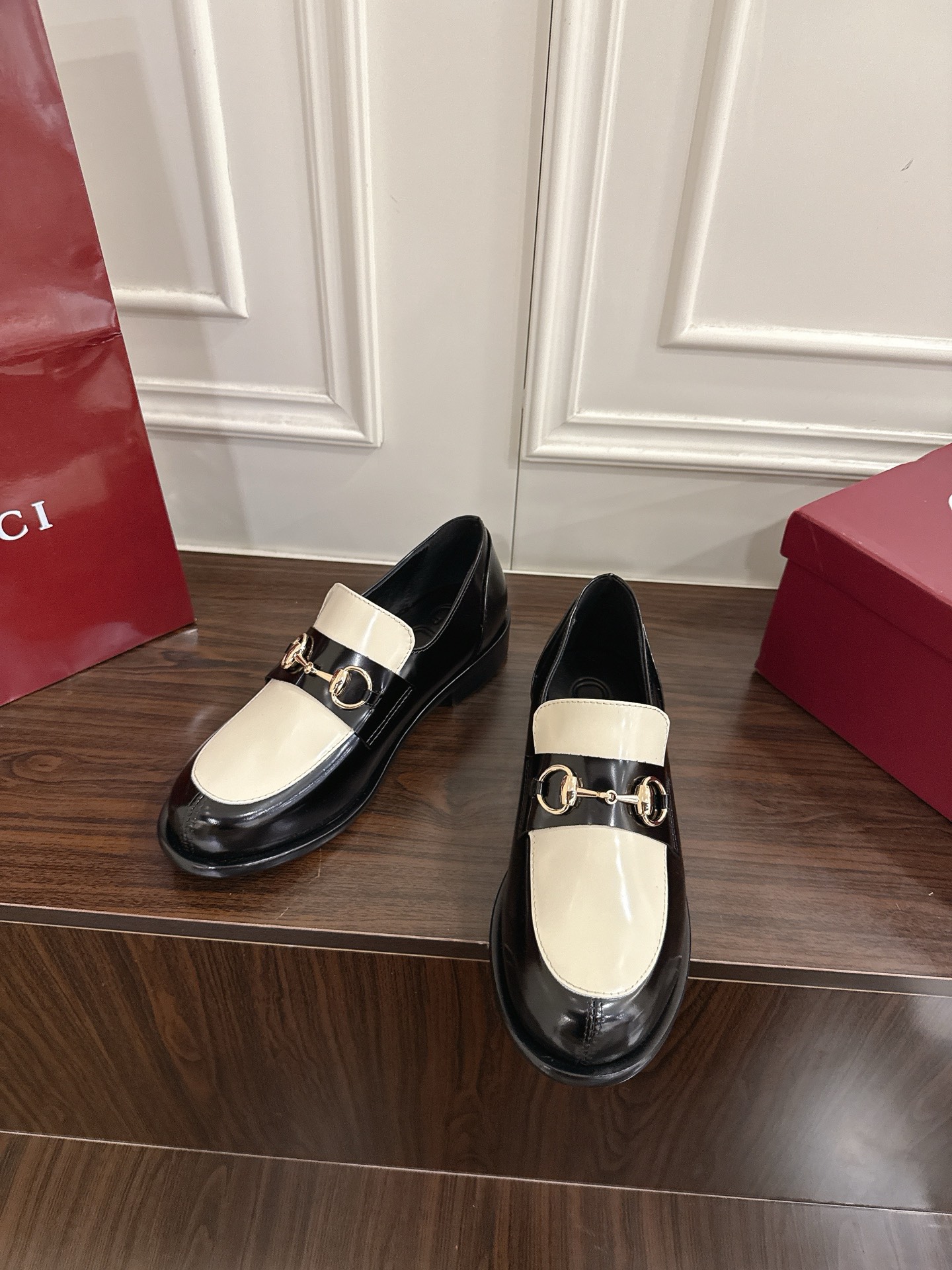 Women's shoes collection