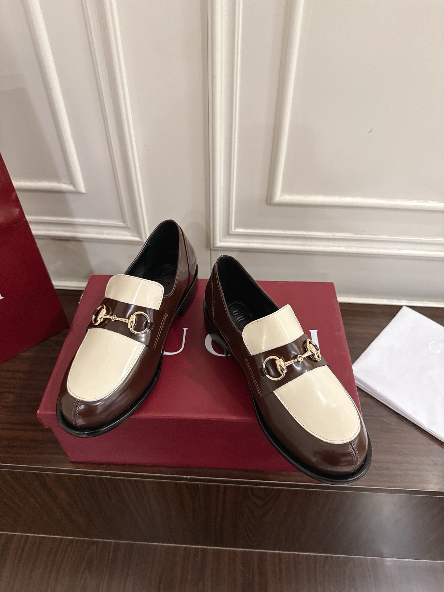 Women's shoes collection
