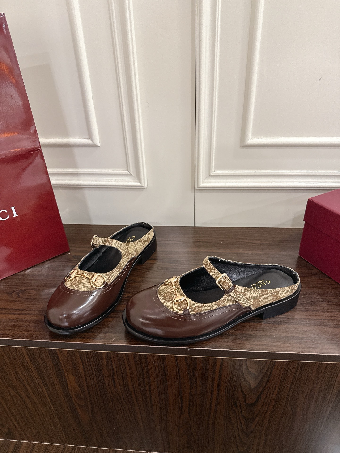 Women's shoes collection