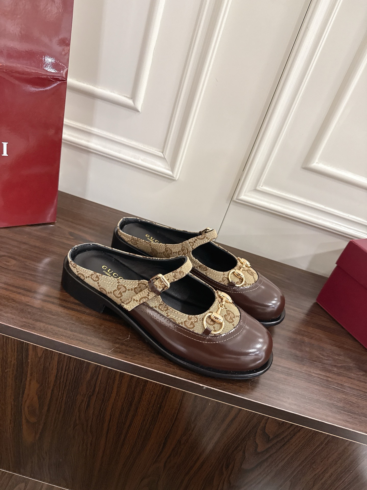 Women's shoes collection