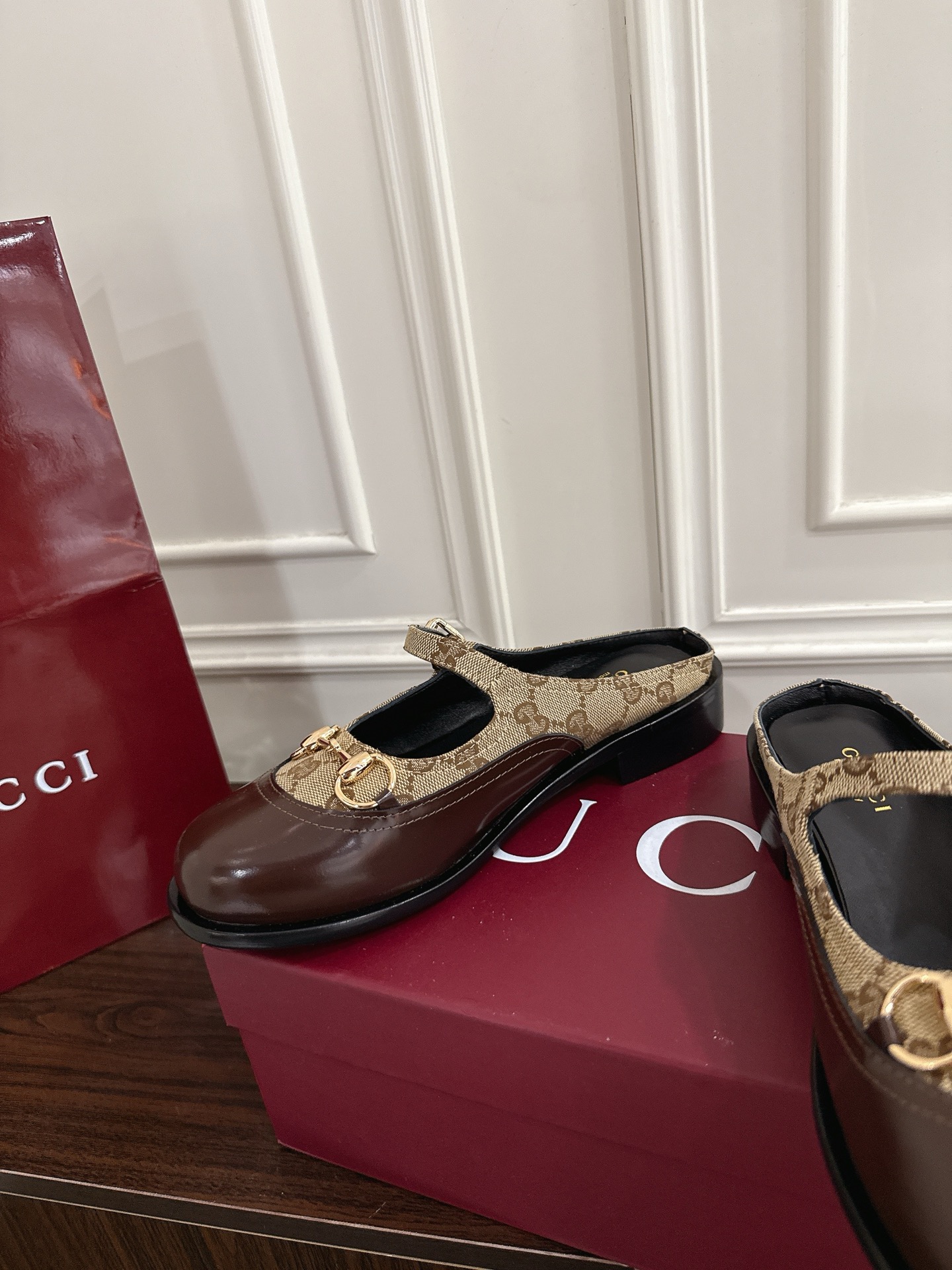 Women's shoes collection