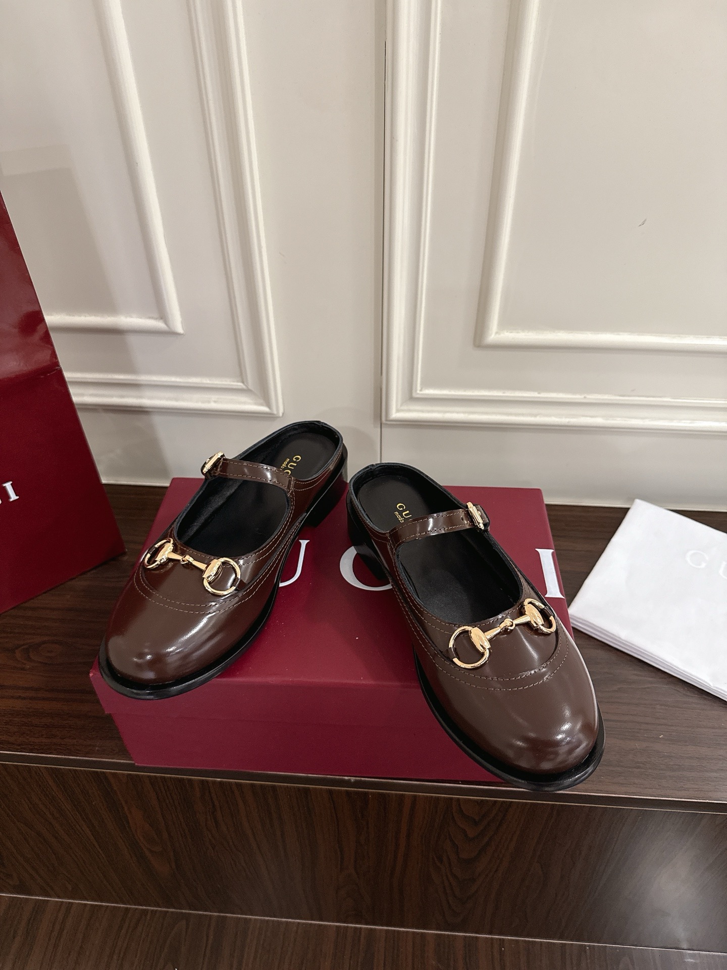 Women's shoes collection