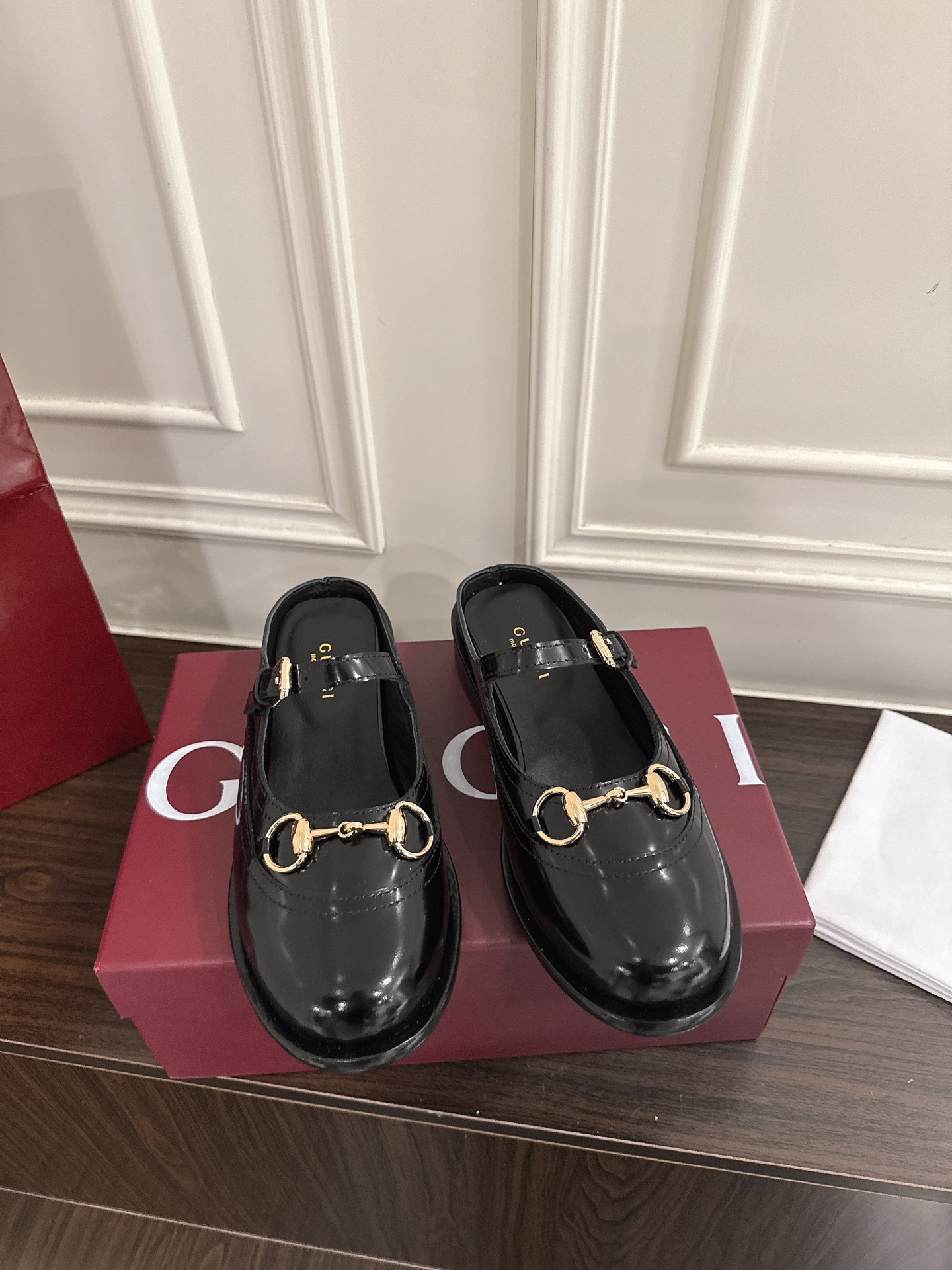 Women's shoes collection