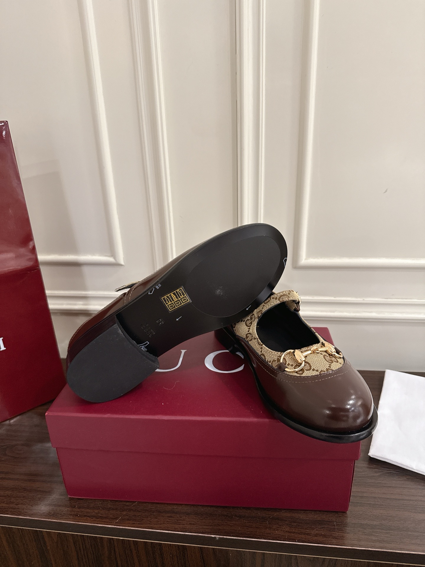 Women's shoes collection