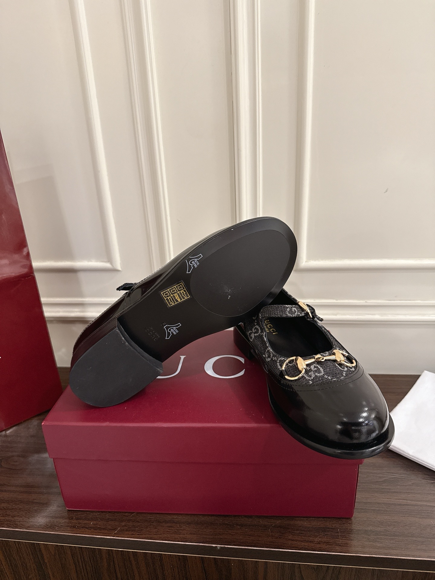 Women's shoes collection