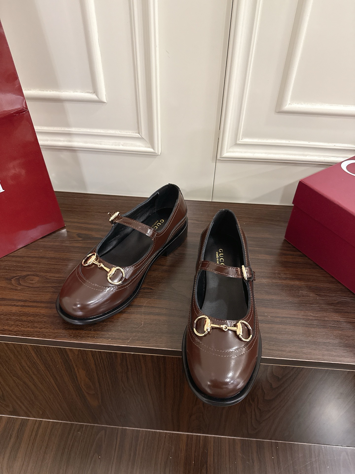 Women's shoes collection