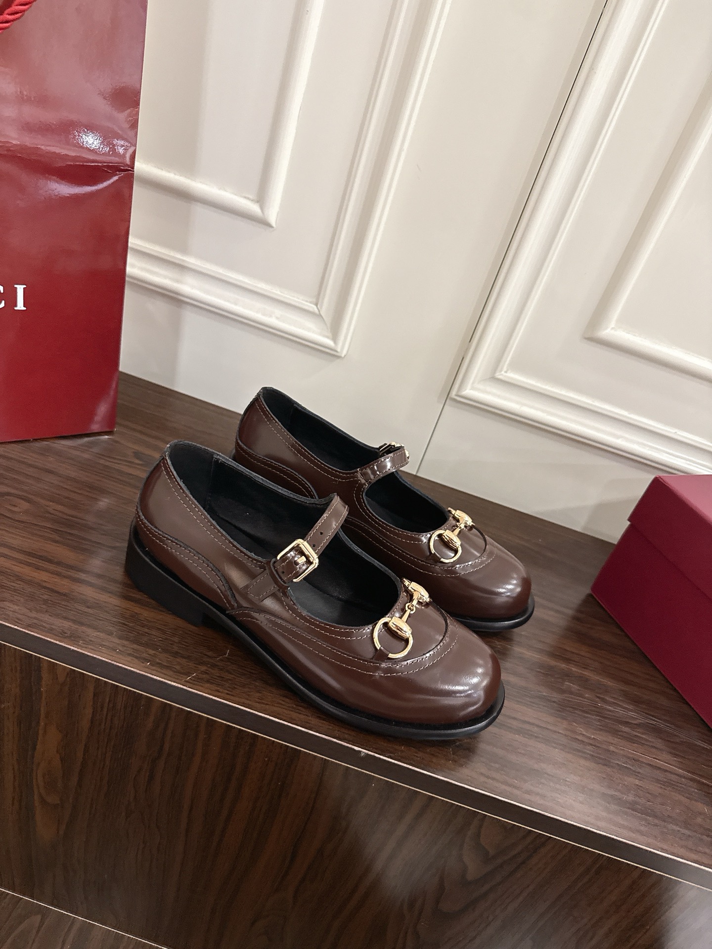Women's shoes collection