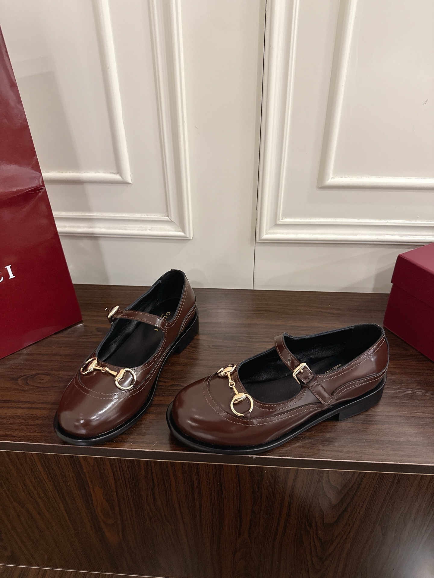 Women's shoes collection