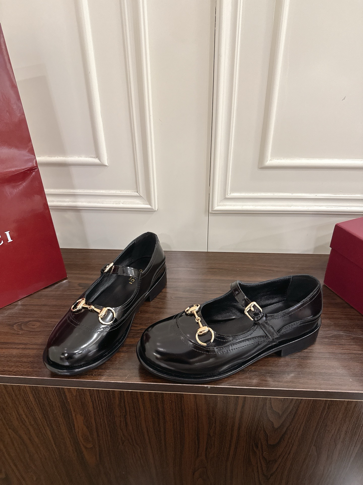 Women's shoes collection