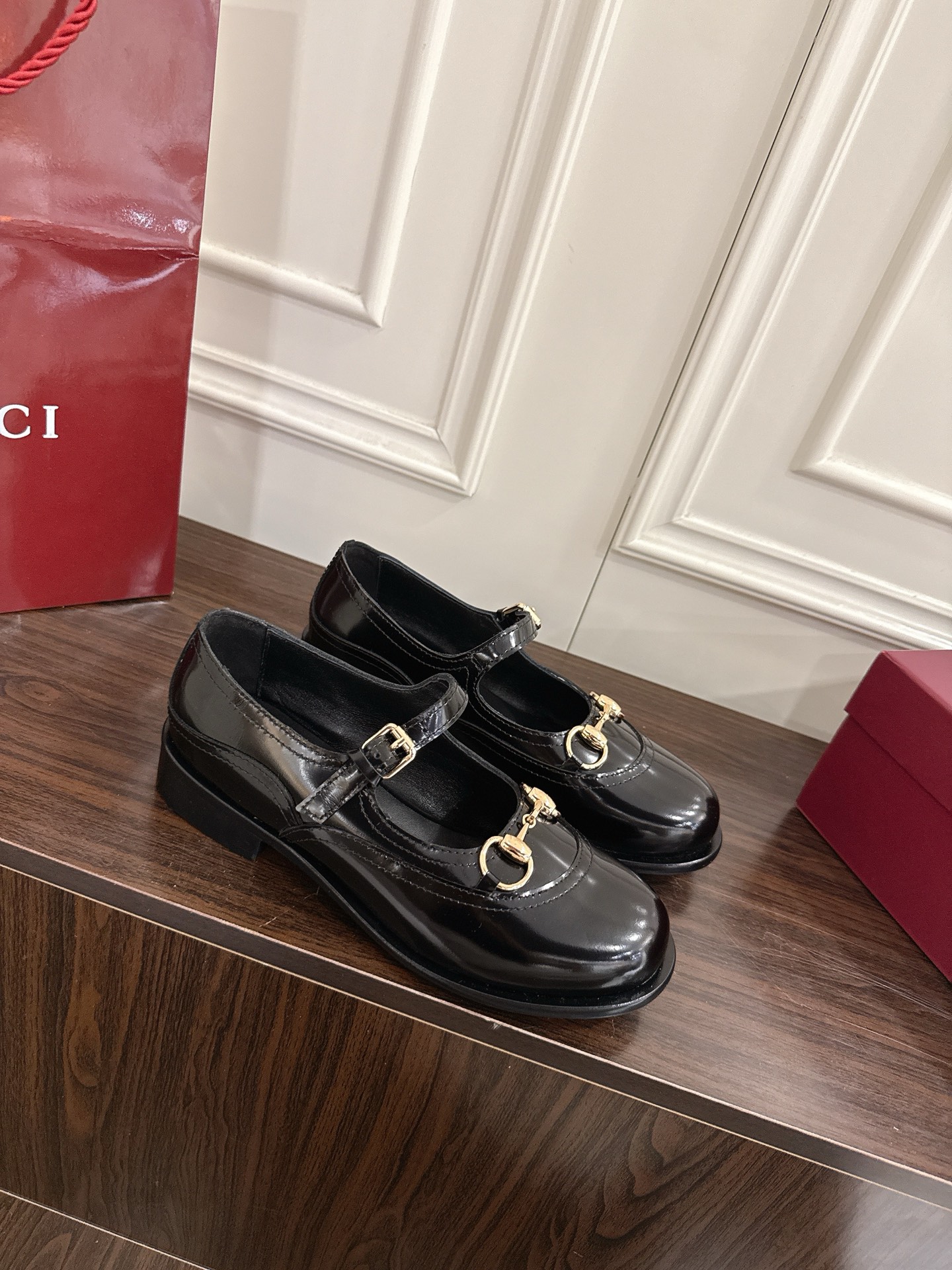 Women's shoes collection