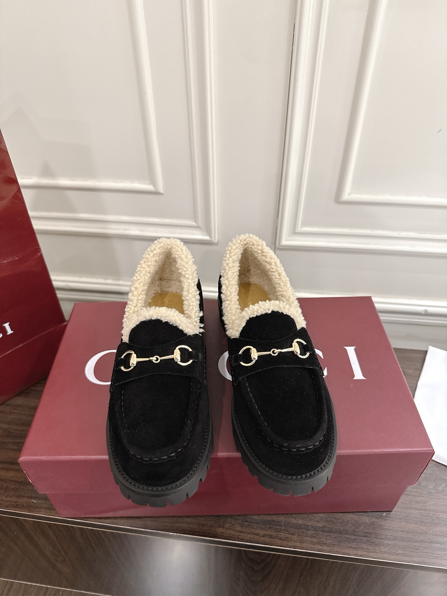 Women's shoes collection