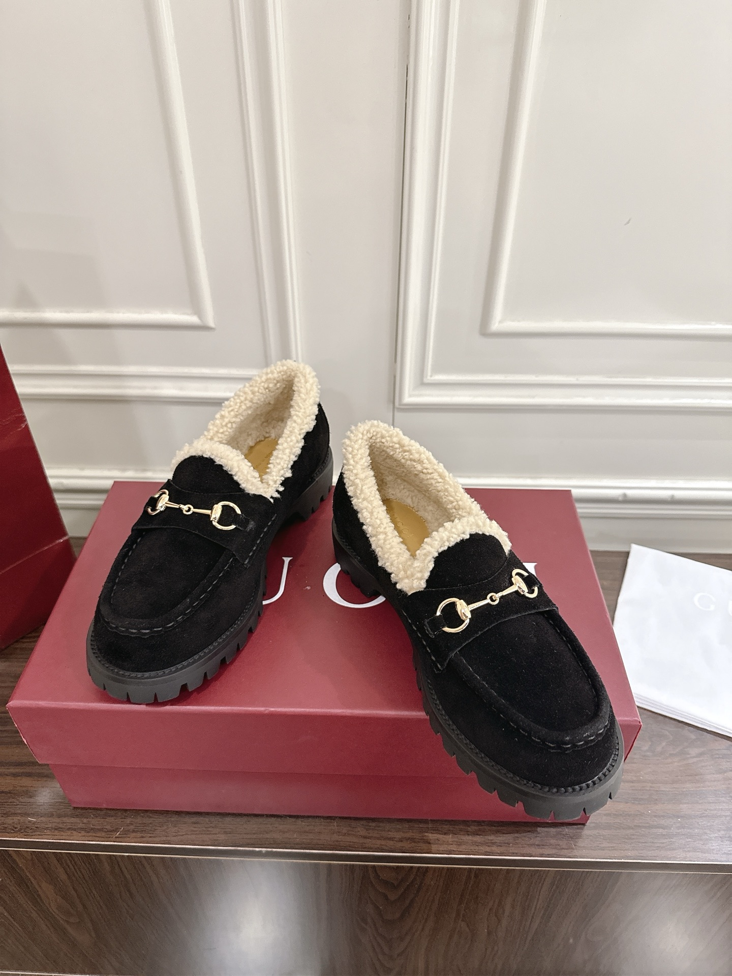 Women's shoes collection