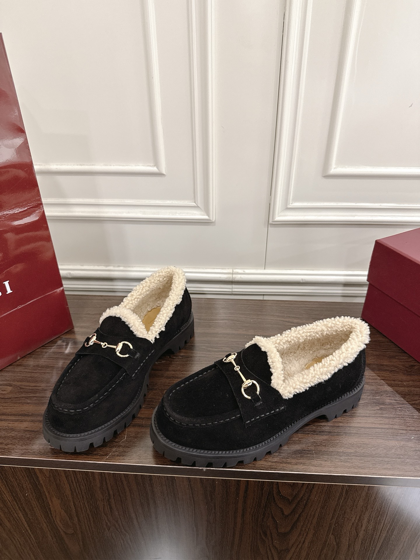 Women's shoes collection