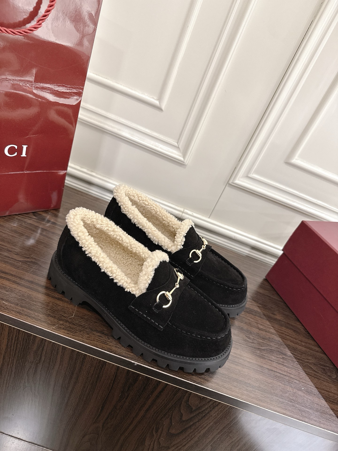 Women's shoes collection