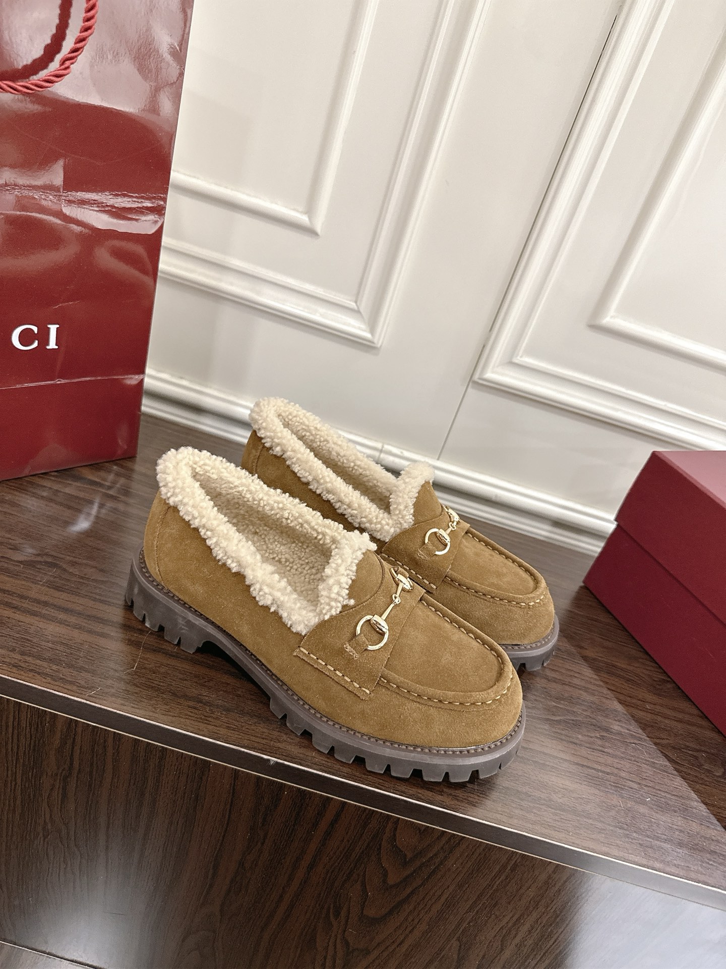 Women's shoes collection