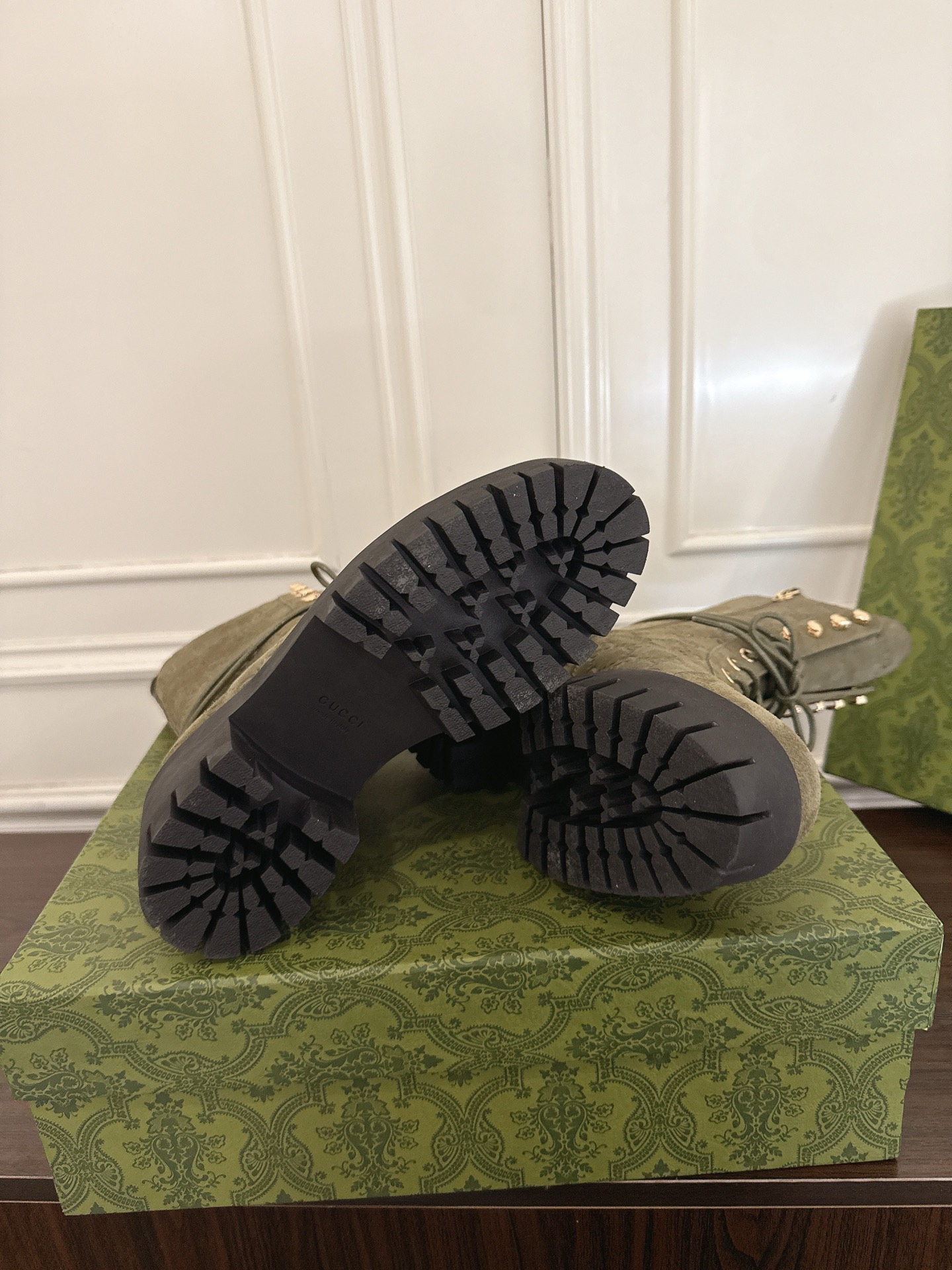 Women's shoes collection