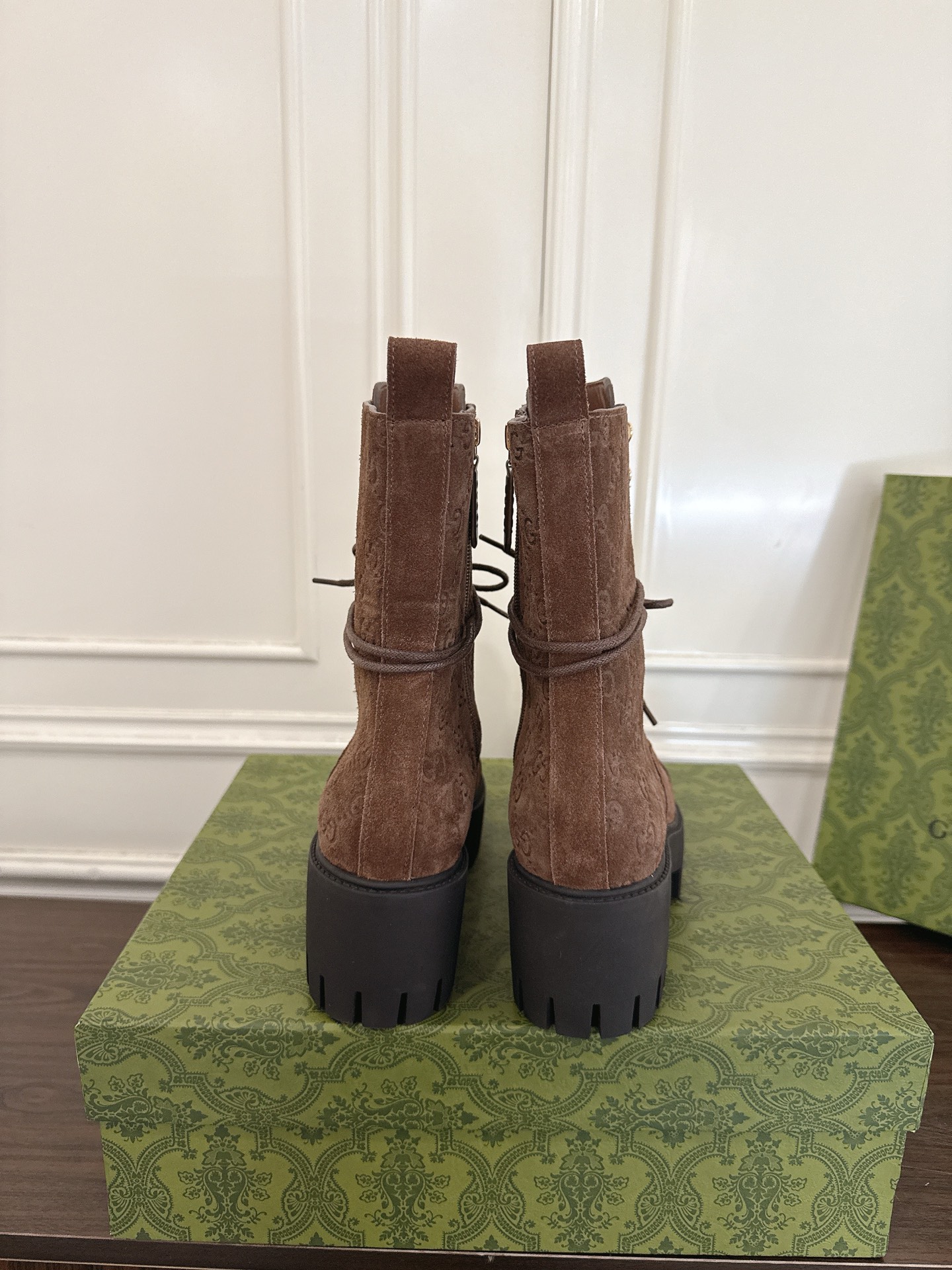 Women's shoes collection