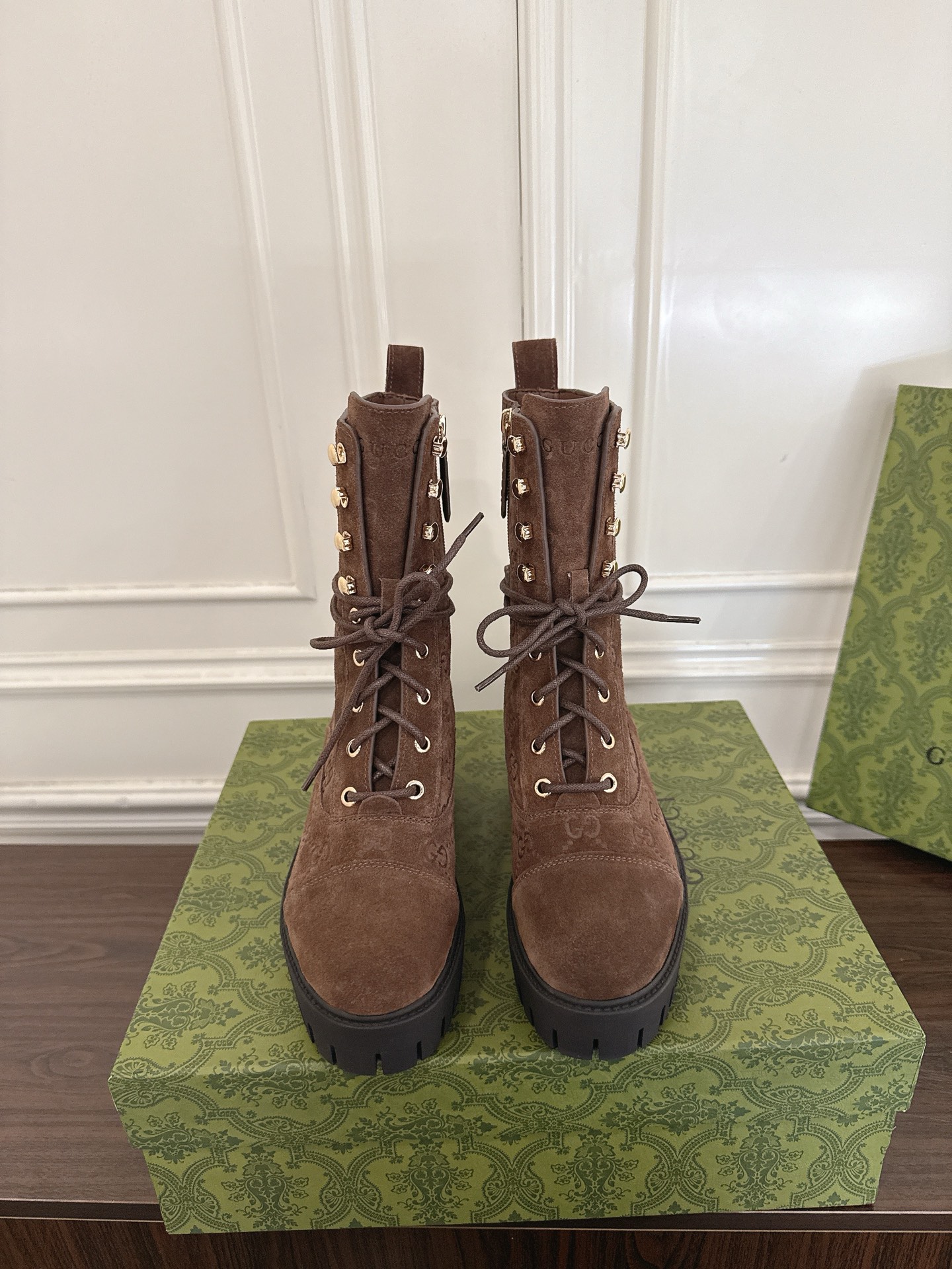 Women's shoes collection