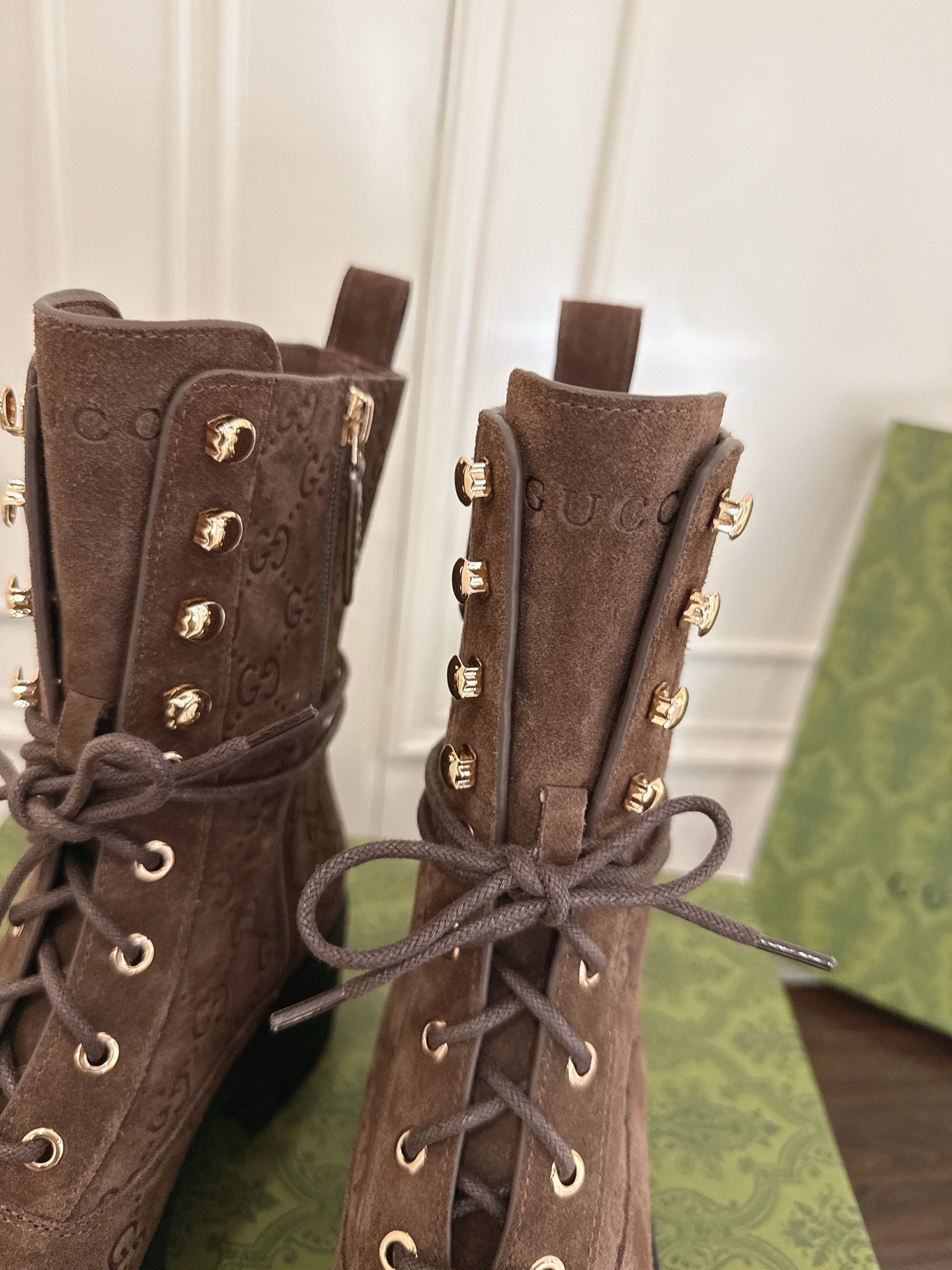 Women's shoes collection