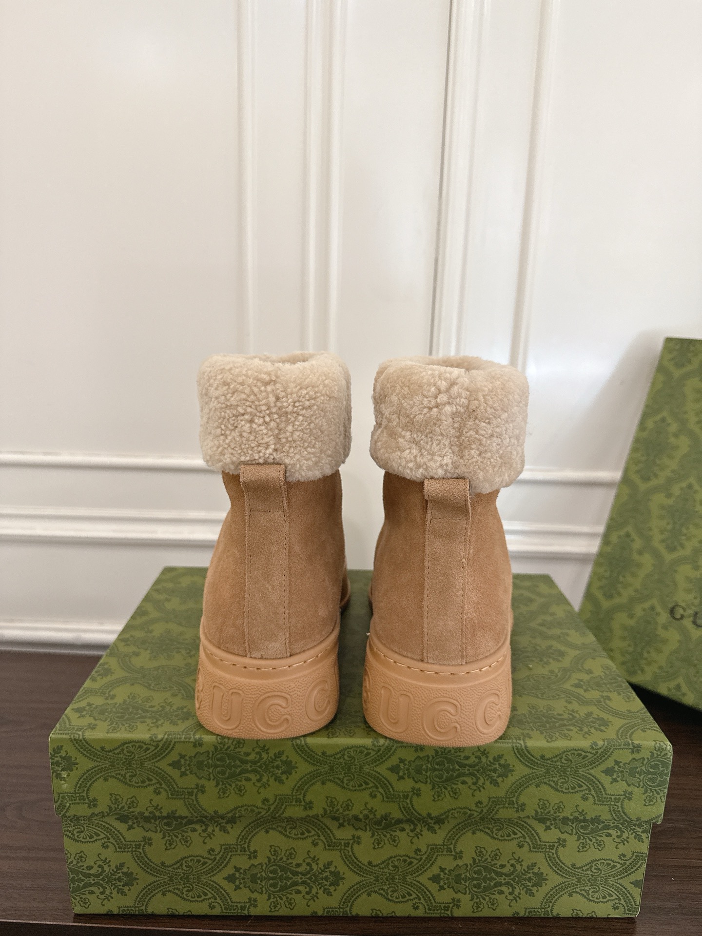 Women's shoes collection