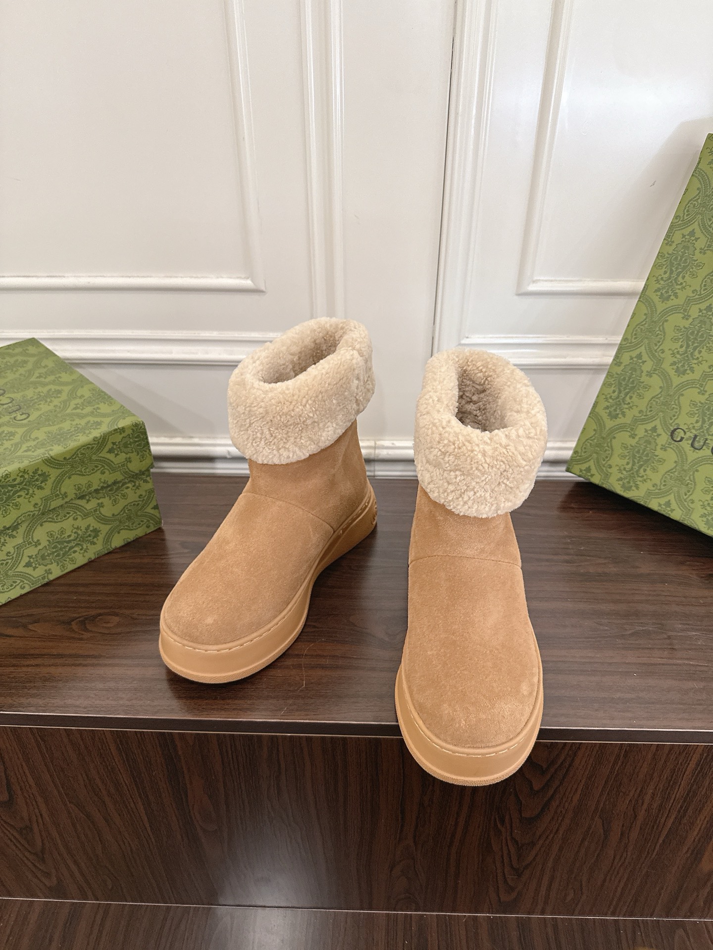 Women's shoes collection