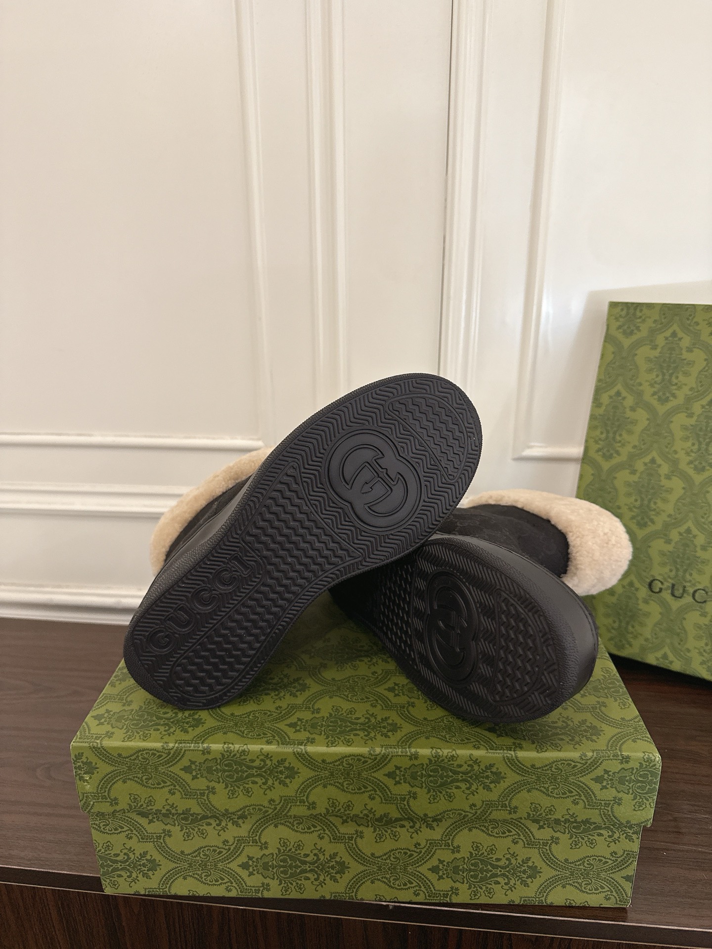 Women's shoes collection