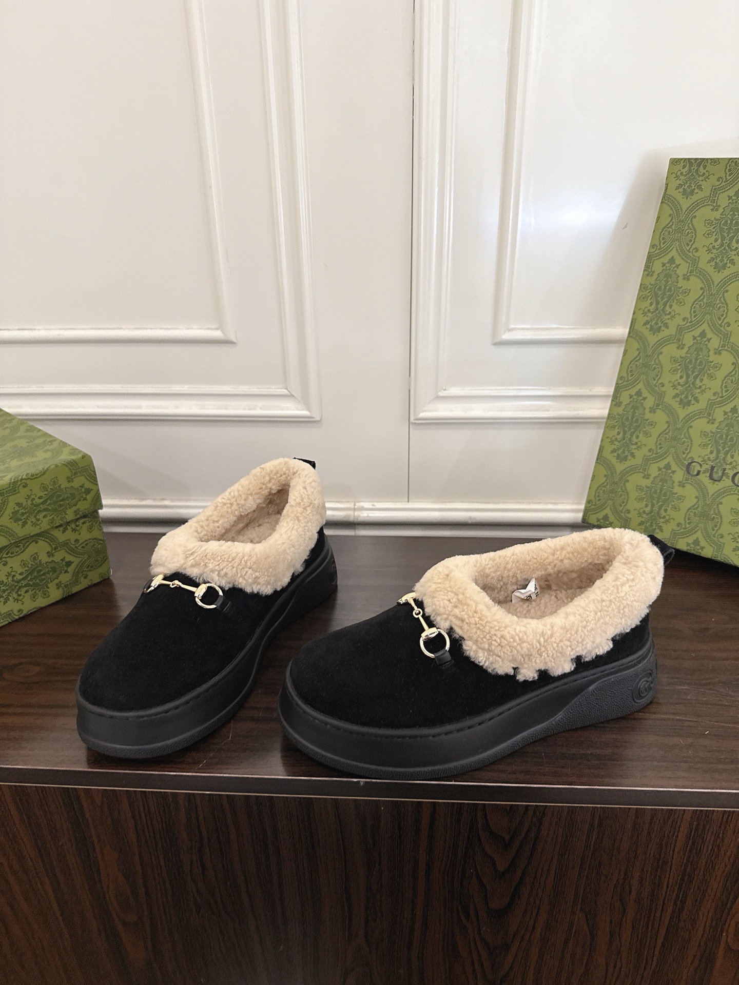 Women's shoes collection